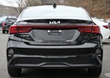 Used 2022 Kia Forte LXS image 5