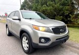 Used 2013 Kia Sorento LX w/ Value Pkg image 5