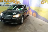 Used 2013 Chrysler Town & Country Touring image 2