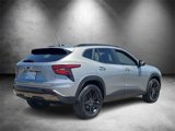 Used 2024 Chevrolet Trax ACTIV w/ Sunroof Package image 3