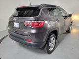 Used 2018 Jeep Compass Latitude w/ Popular Equipment Group image 4