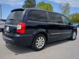 Used 2013 Chrysler Town & Country Touring image 4