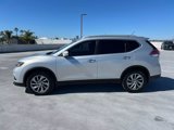 Used 2014 Nissan Rogue SL w/ SL Premium Package image 2
