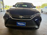 Used 2023 Toyota Venza LE image 3