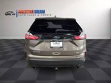 Used 2019 Ford Edge SE image 4