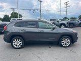 Used 2016 Jeep Cherokee Limited w/ Luxury Group image 6
