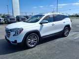 Used 2023 GMC Terrain SLT image 3