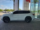 Used 2018 Volkswagen Atlas SE w/ R-Line Package image 3