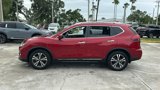 Used 2017 Nissan Rogue SL w/ SL Premium Package image 4
