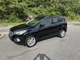 Used 2017 Ford Escape SE w/ Equipment Group 201A image 4