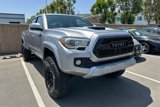 Used 2016 Toyota Tacoma TRD Sport image 2