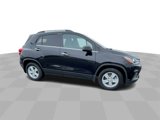 Used 2020 Chevrolet Trax LT w/ LT Convenience Package image 2