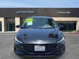 Certified 2022 Hyundai Elantra SE image 2