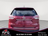 Used 2016 Nissan Rogue SV w/ SV Premium Package image 4