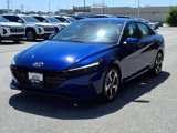 Used 2023 Hyundai Elantra SEL w/ Convenience Package image 2