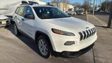 Used 2015 Jeep Cherokee Sport w/ Sport Appearance Group image 3