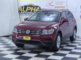 Used 2018 Volkswagen Tiguan S image 2