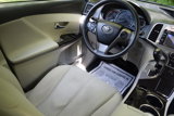 Used 2013 Toyota Venza LE image 2
