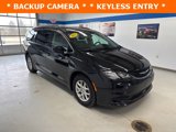 Used 2021 Chrysler Voyager Lxi image 3