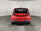 Used 2022 Kia Soul LX image 4