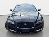 Used 2020 Jaguar XF Premium image 2