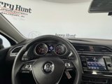 Used 2020 Volkswagen Tiguan S image 2