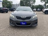 Used 2010 Toyota Camry LE image 3