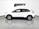 Used 2017 Ford Edge SE image 4