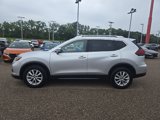 Used 2019 Nissan Rogue SV image 3