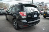 Used 2018 Subaru Forester 2.5i Premium w/ All-Weather Package image 4