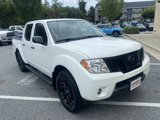 Used 2020 Nissan Frontier SV w/ Midnight Edition Floor Mats image 2