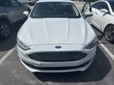 Used 2018 Ford Fusion SE w/ Fusion SE Technology Package image 2