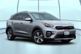 Used 2022 Kia Niro EX Premium image 2