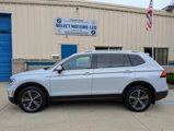 Used 2019 Volkswagen Tiguan SEL image 3