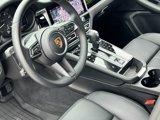 Certified 2025 Porsche Macan image 4