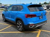 Certified 2022 Volkswagen Taos SE w/ Panoramic Sunroof Package image 6
