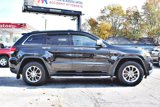 Used 2016 Jeep Grand Cherokee Limited w/ Luxury Group II image 2