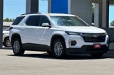 Used 2022 Chevrolet Traverse LT image 2
