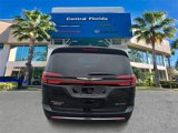 New 2025 Chrysler Pacifica Select image 6