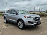 Certified 2022 Ford Edge Titanium image 3