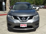 Used 2016 Nissan Rogue S image 2
