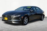 Used 2022 Hyundai Sonata SE image 2