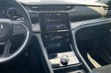 Used 2024 Jeep Grand Cherokee Altitude image 6