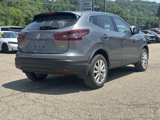 Used 2022 Nissan Rogue Sport S image 6