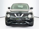 Used 2017 Nissan Juke SV image 2