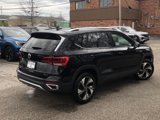 New 2024 Volkswagen Taos SE image 2