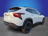 Used 2024 Chevrolet Trax ACTIV image 4