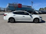 Certified 2023 Nissan Altima 2.5 SV image 3