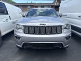 Used 2018 Jeep Grand Cherokee Altitude image 2