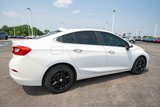 Used 2017 Chevrolet Cruze LT image 6